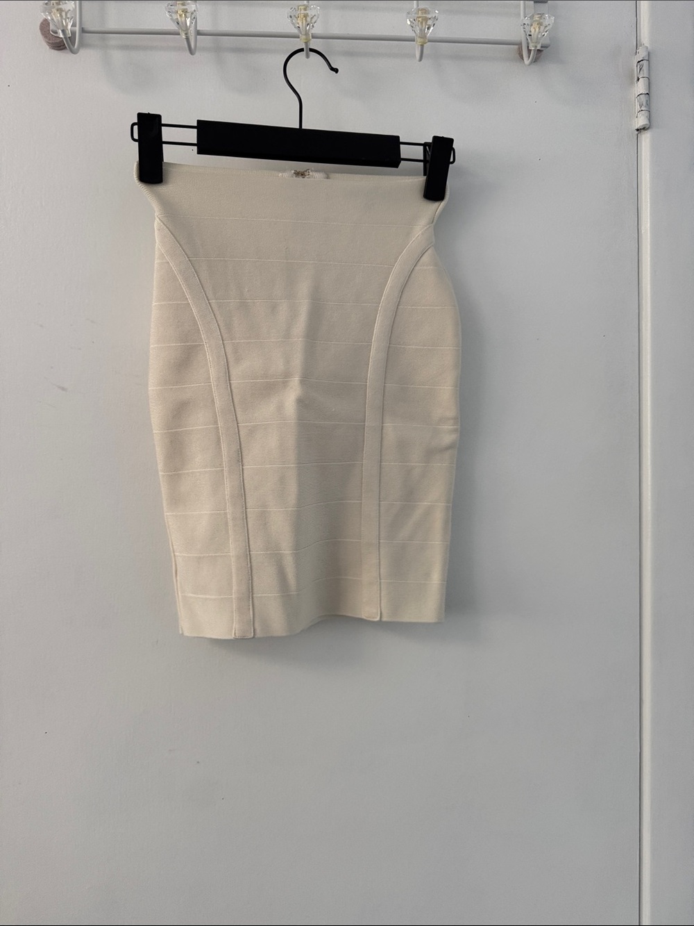 Guess Cream High-Waist Bandage Pencil Skirt